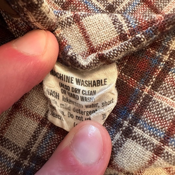 Vintage Pendleton Size Large Plaid Brown 100% Virgin Wool USA Made Mens Shirt - Picture 5 of 10